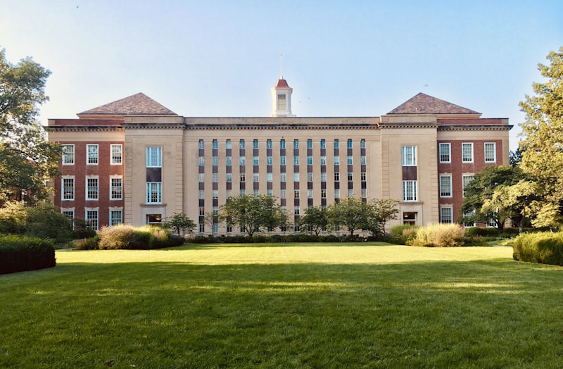 College Vastu